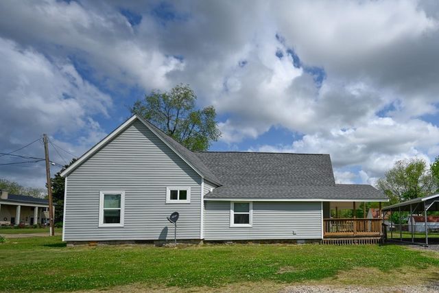300 Reine Street, Mena, AR 71953