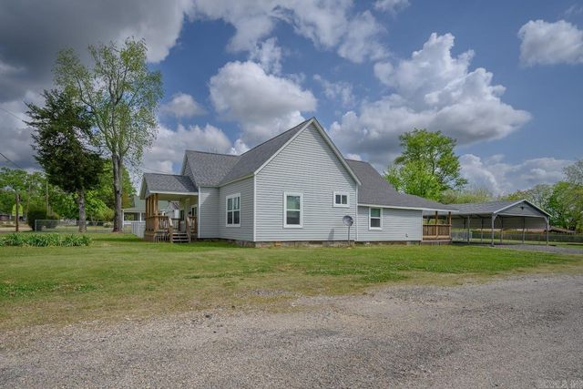 300 Reine Street, Mena, AR 71953