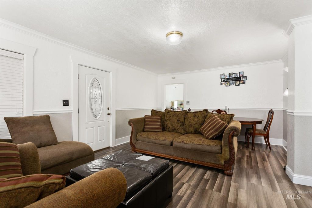 219 24th Ave S, Nampa, ID 83651 photo 4