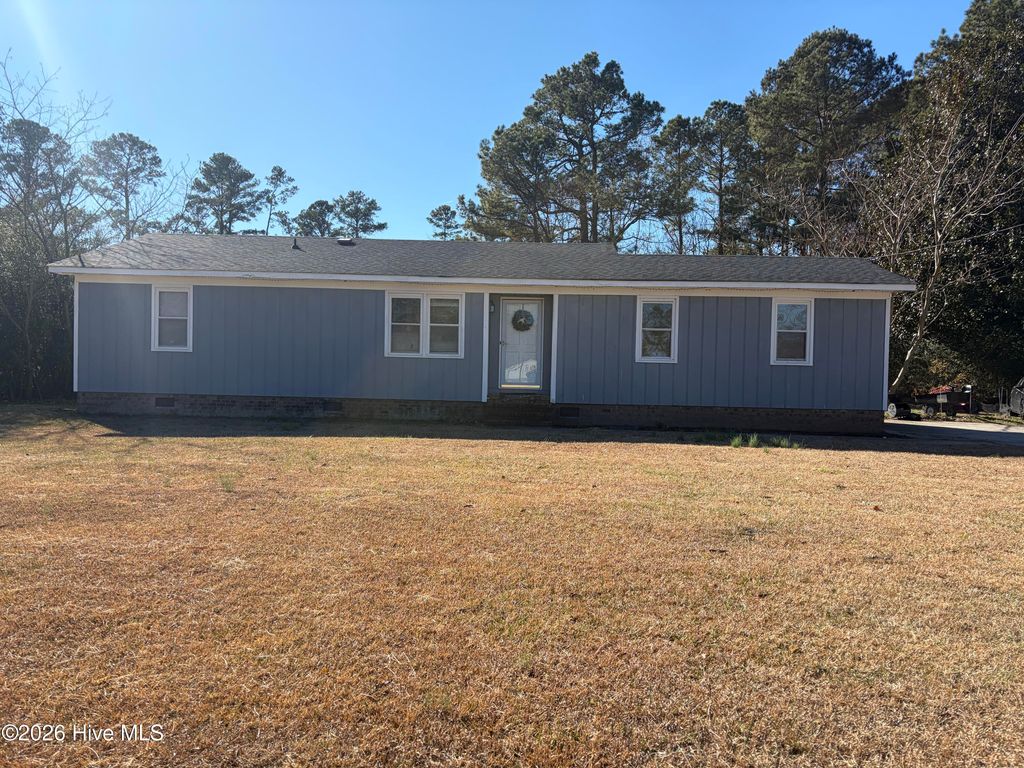 2662 E Nc 102 E, Ayden, NC 28513