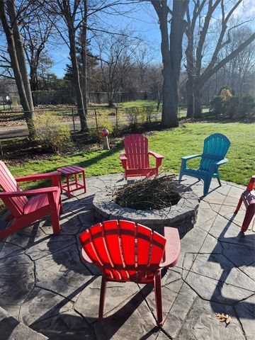 286 Noble Street, Milford Village, MI 48381