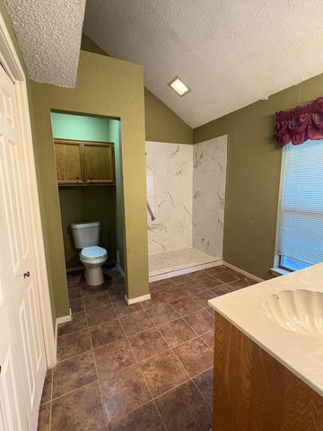 27 Sundown Trail, Star Harbor, TX 75148