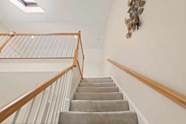 27 E Brookfield Drive E, Groton, MA 01450