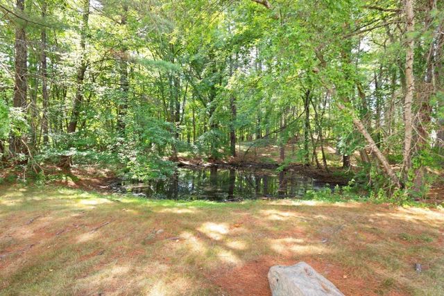 27 E Brookfield Drive E, Groton, MA 01450