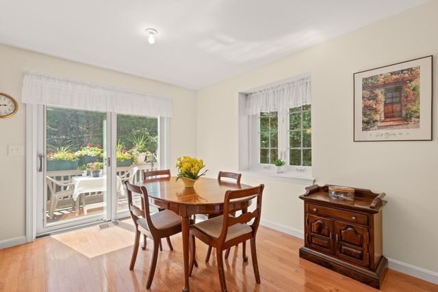 27 E Brookfield Drive E, Groton, MA 01450