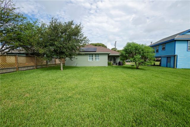 1217 Oconnell St, Corpus Christi, TX 78418
