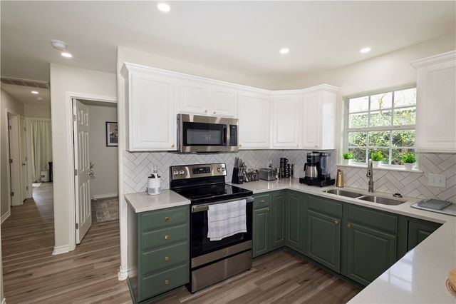 1217 Oconnell St, Corpus Christi, TX 78418