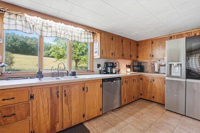 1158 Upper Nis Hollow Drive, Mahoning Twp, PA 18235