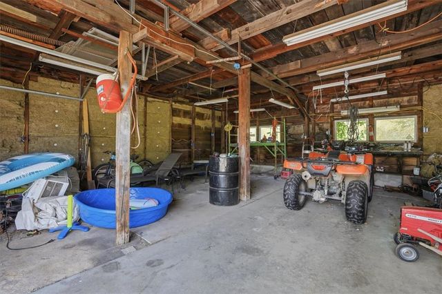 1158 Upper Nis Hollow Drive, Mahoning Twp, PA 18235