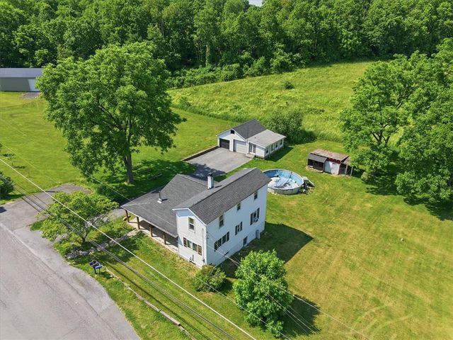 1158 Upper Nis Hollow Drive, Mahoning Twp, PA 18235