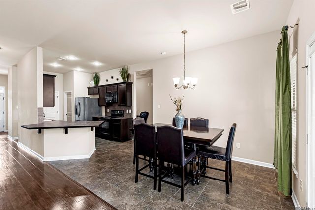 8839 Black Birch Ave, Zachary, LA 70791