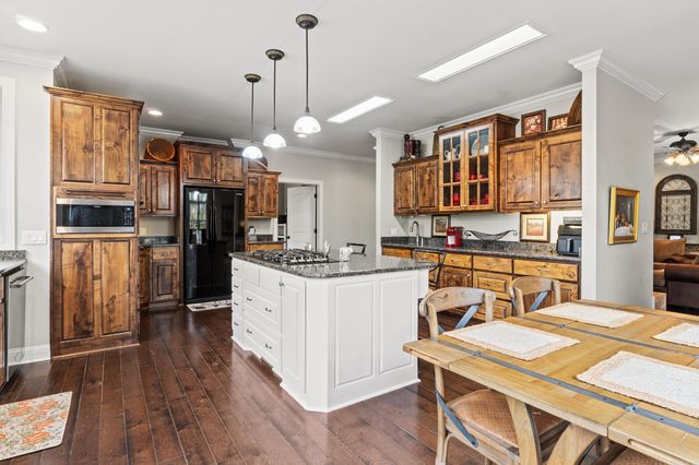 1919 Tudor Loop, Benton, AR 72019