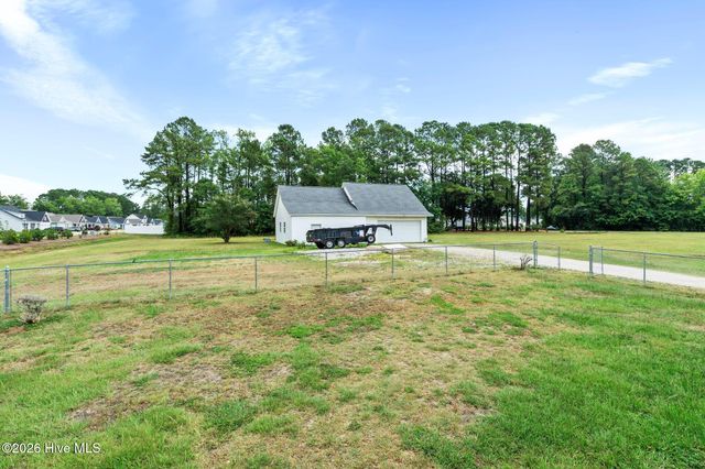 680 Calabash Road NW, Calabash, NC 28467