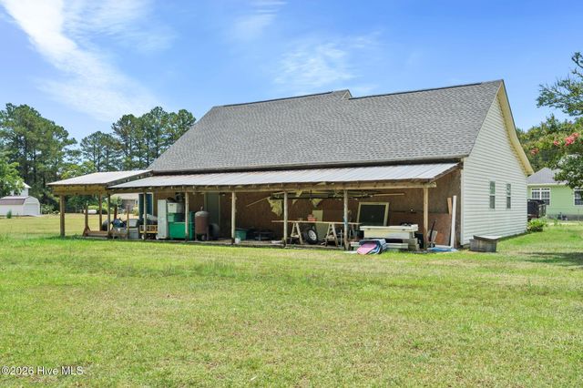 680 Calabash Road NW, Calabash, NC 28467