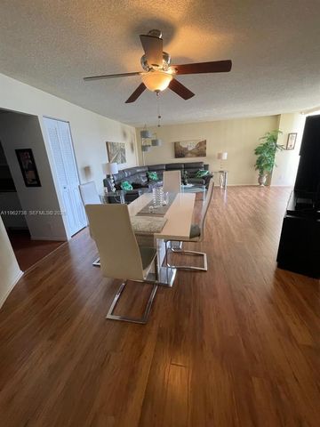 800 Parkview Dr 912, Hallandale Beach, FL 33009
