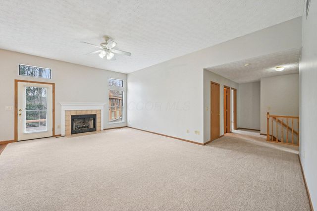 2091 Mayflower Circle, Grove City, OH 43123