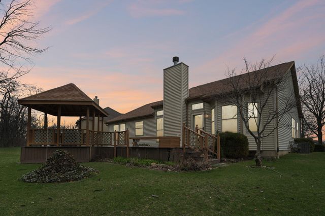 2091 Mayflower Circle, Grove City, OH 43123