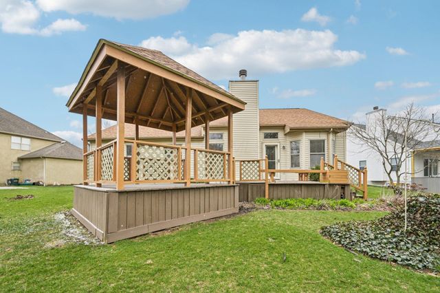 2091 Mayflower Circle, Grove City, OH 43123