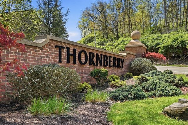 642 Woodcrest Drive, Robinson Twp, PA 15205