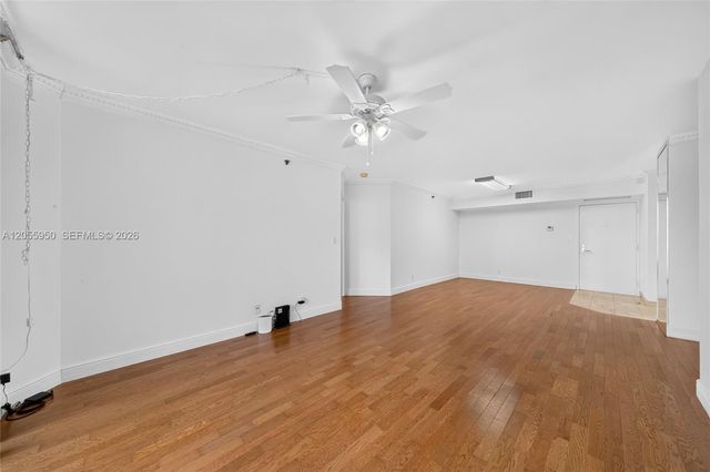 3600 Mystic Pointe Drive 310, Aventura, FL 33180