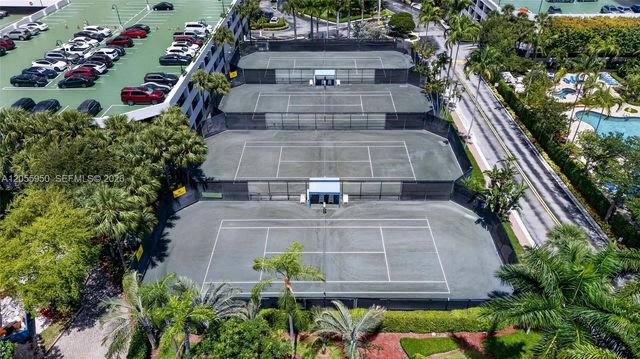 3600 Mystic Pointe Drive 310, Aventura, FL 33180