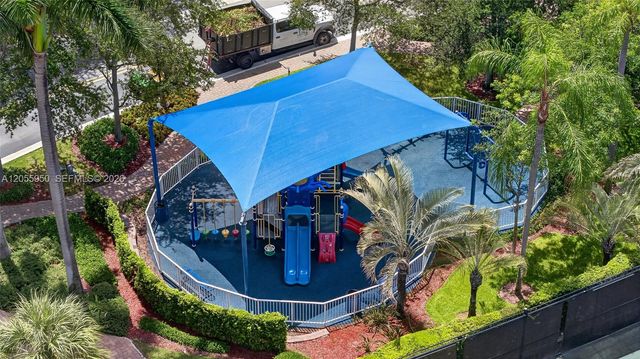 3600 Mystic Pointe Drive 310, Aventura, FL 33180