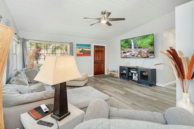 82 Alena Pl, Kihei, HI 96753