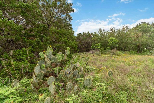 1306 Thousand Oaks LOOP, San Marcos, TX 78666