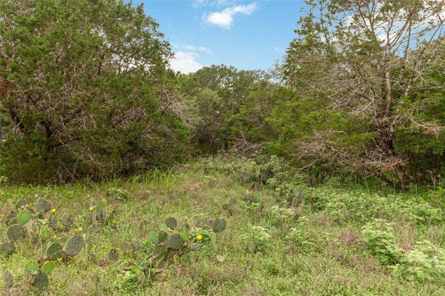 1306 Thousand Oaks LOOP, San Marcos, TX 78666