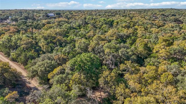 1306 Thousand Oaks LOOP, San Marcos, TX 78666