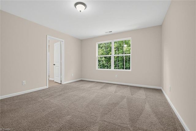 2608 Dallas Drive, Winston-salem, NC 27107