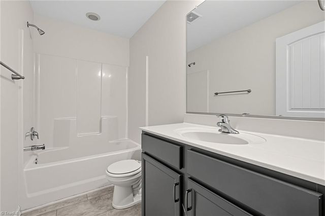 2608 Dallas Drive, Winston-salem, NC 27107