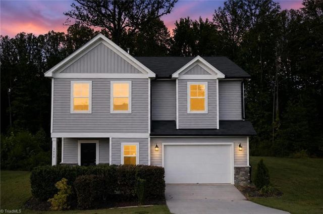 2608 Dallas Drive, Winston-salem, NC 27107