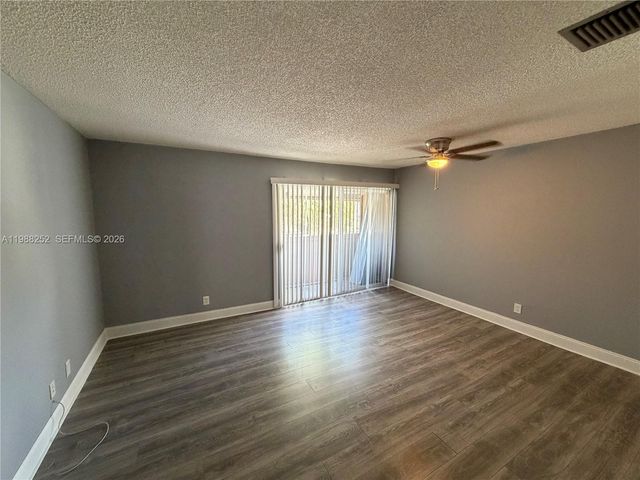 853 NW 81st Ter 7, Plantation, FL 33324