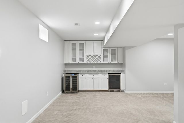 1836 PEABODY DR, Falls Church, VA 22043