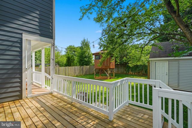 1836 PEABODY DR, Falls Church, VA 22043