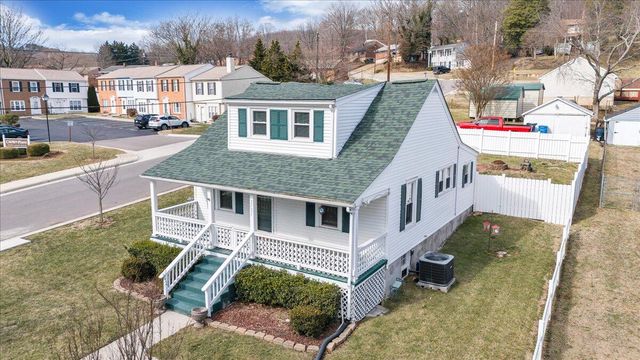 2725 Garden City BLVD, Roanoke, VA 24014