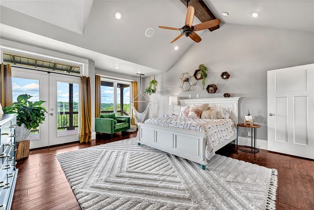 8770 Spanker Creek Road, Bentonville, AR 72712