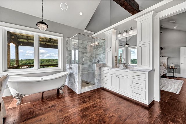 8770 Spanker Creek Road, Bentonville, AR 72712