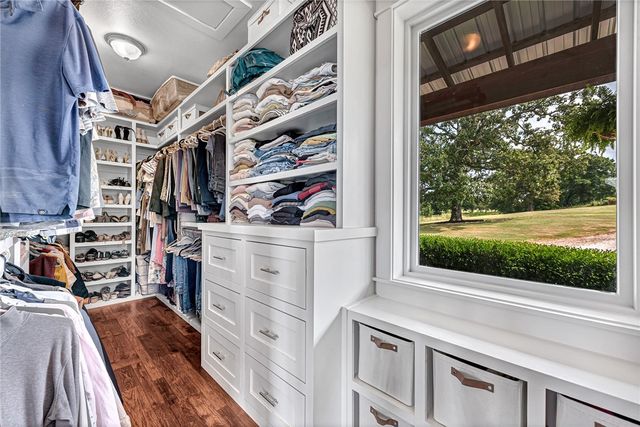 8770 Spanker Creek Road, Bentonville, AR 72712