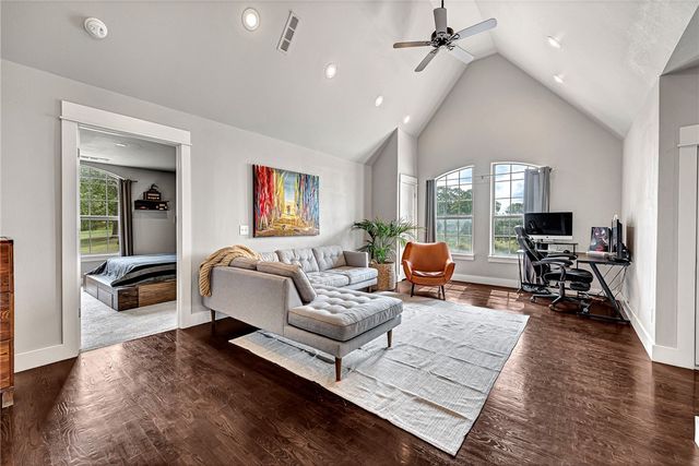 8770 Spanker Creek Road, Bentonville, AR 72712