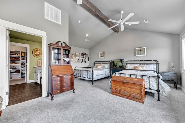 8770 Spanker Creek Road, Bentonville, AR 72712