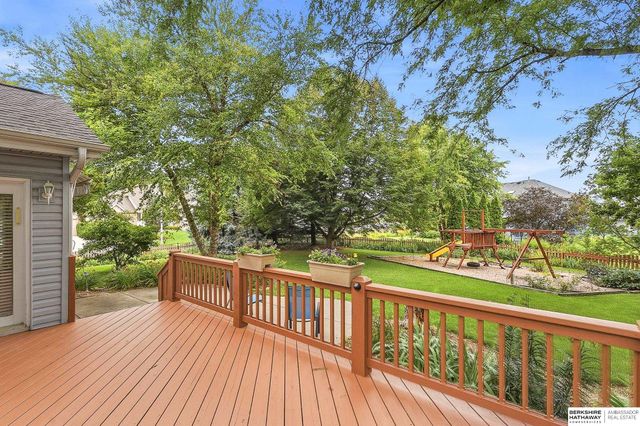 14016 Browne Circle, Omaha, NE 68164