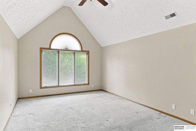 14016 Browne Circle, Omaha, NE 68164