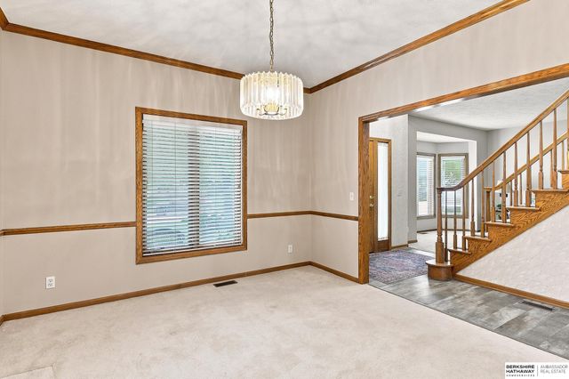 14016 Browne Circle, Omaha, NE 68164