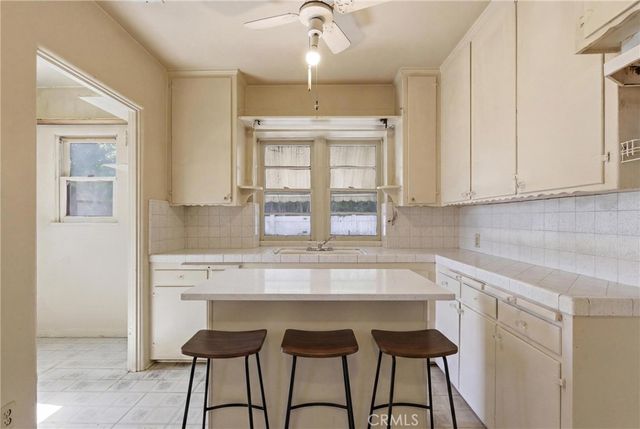 5710 Cantaloupe, Valley Glen, CA 91401