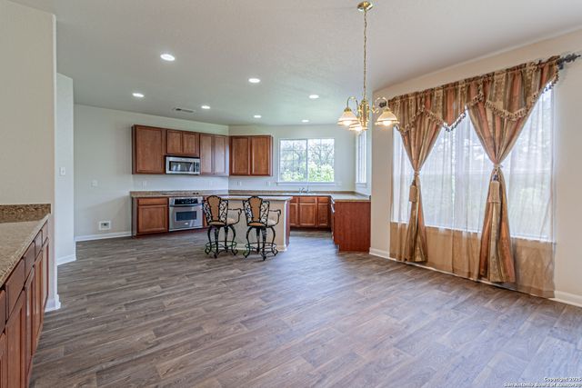 4807 Bending Grv, San Antonio, TX 78259