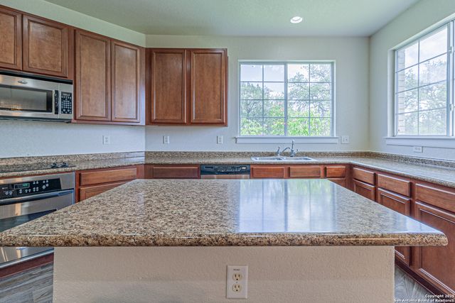 4807 Bending Grv, San Antonio, TX 78259