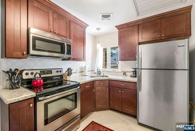 379 Madison Avenue, Dumont, NJ 07628