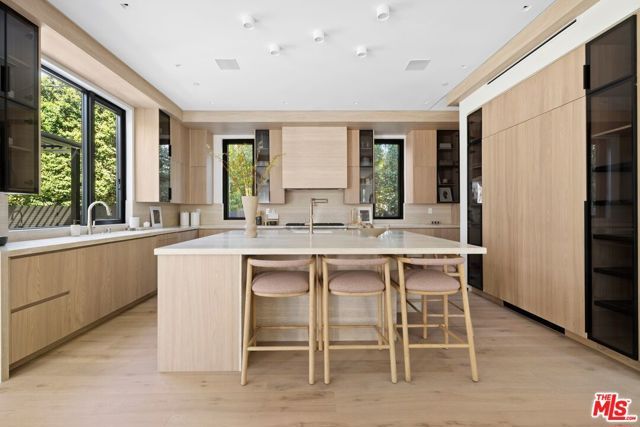 3022 Patricia Avenue, Los Angeles, CA 90064